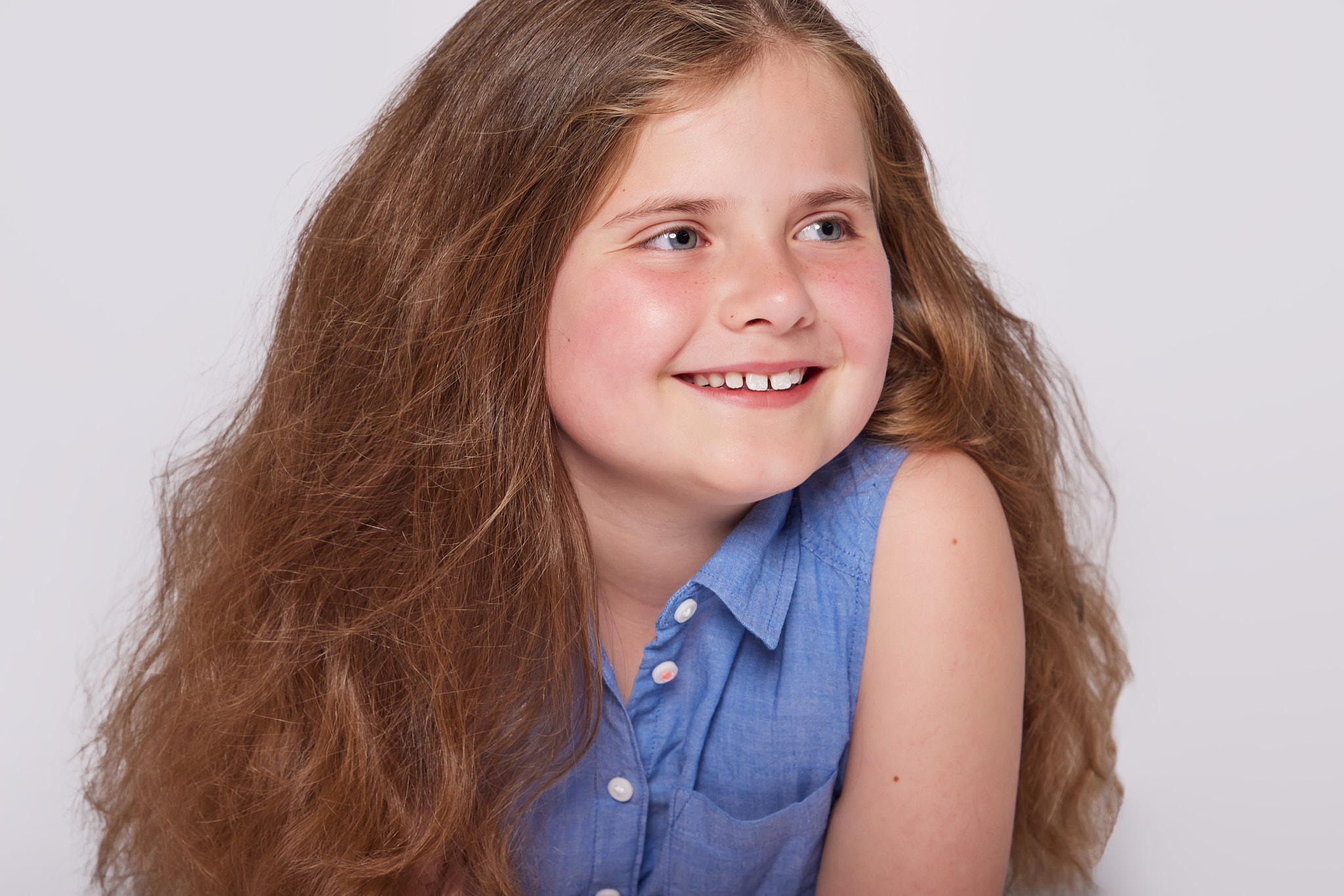 HOLLY THORP | Ology Kids Casting