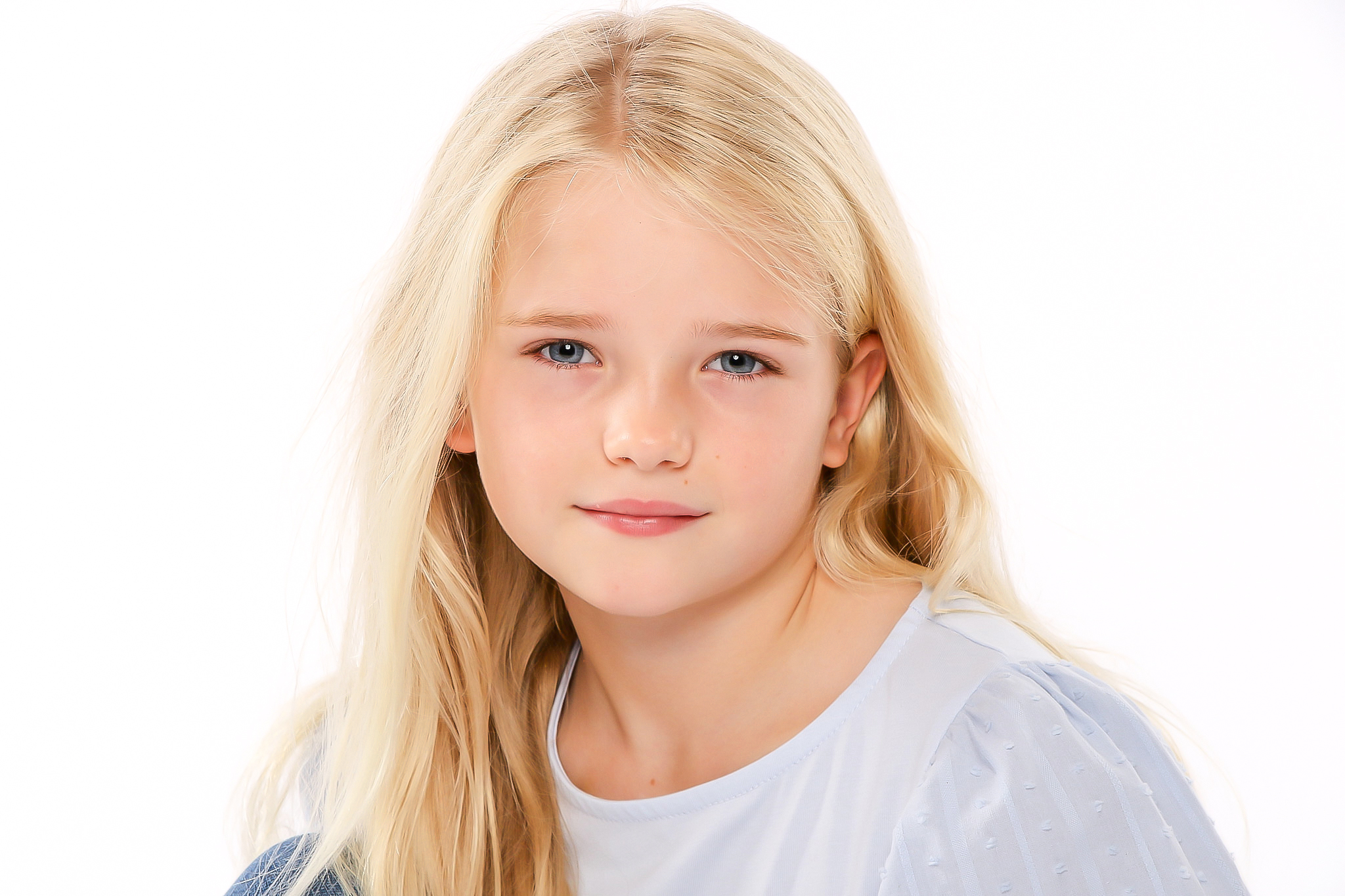 POPPY LOCKWOOD | Ology Kids Casting